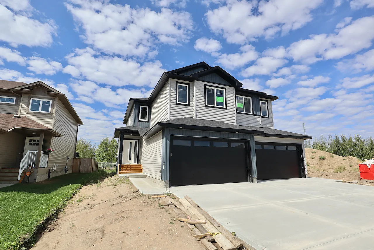 3 Bed 2.5 Bed Duplex Dbl Garage Redwater For Rent — Photo 2