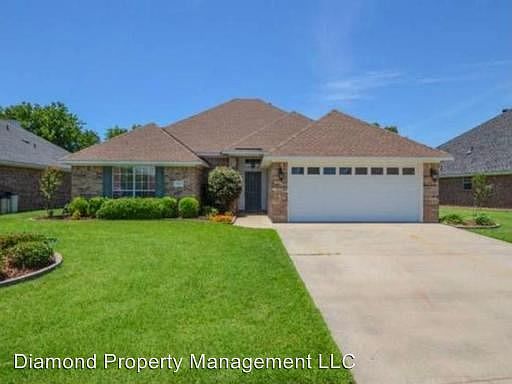 1st image of 2463 Brookside Dr