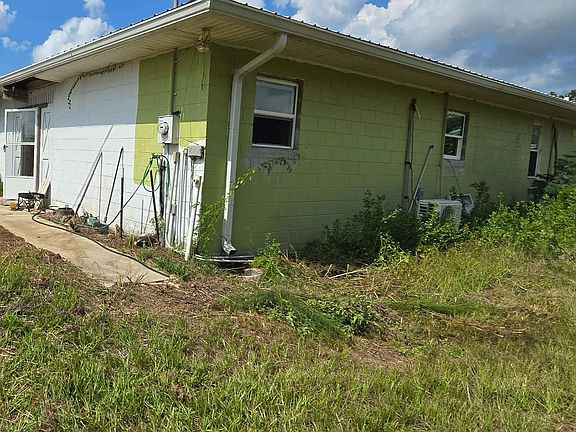 3rd image of 18584 66th St