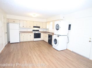 19 Woodstone Dr APT 31, Weaverville, NC 28787