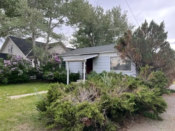 151 Emigrant St, Bridgeport, CA 93517