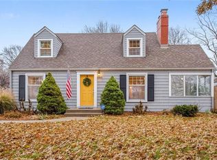 5801 Marty St, Overland Park, KS 66202