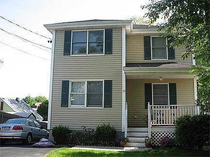 Front View of 22 Lake Rd.