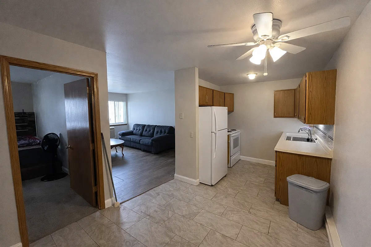 Building Photo - N114W15846 Sylvan Cir