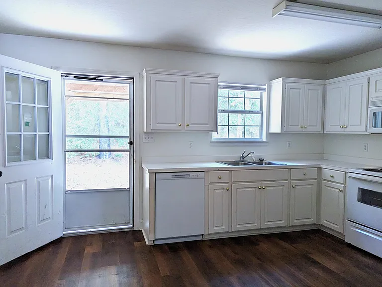 168 N Windridge Ln #B — Photo 4
