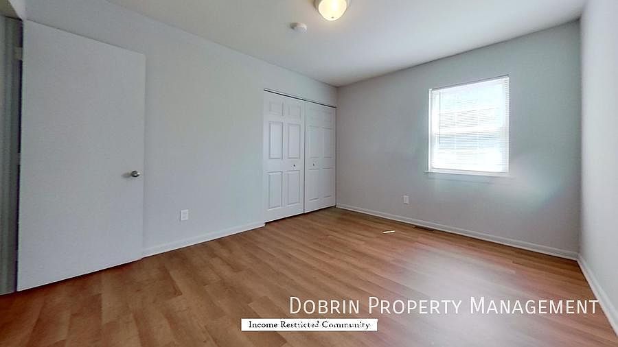 1st image of 1705 Colorado Ave APT D