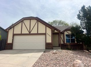 8335 Snapdragon Dr, Colorado Springs, CO 80920
