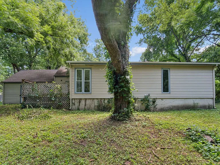 11106 Applewood Dr — Photo 40