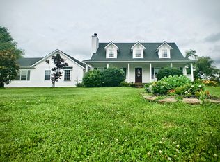 114 Green Meadow Ct, Bardstown, KY 40004