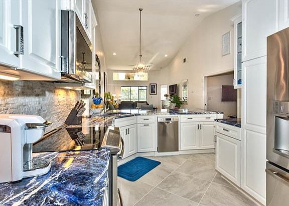 4th image of 13410 Onion Creek Ct