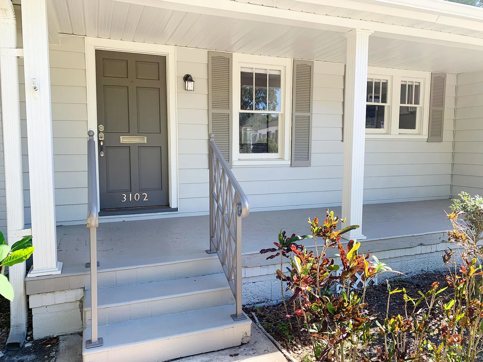 3 bed, 2366 sqft, $4,800 — Photo 4