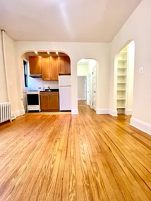 Rented by City & Suburban | media 7