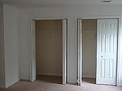 3rd image of 19 Stegman St