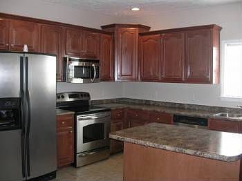 3rd image of 1307 Alamo Ave