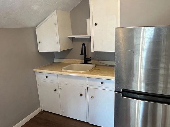 3rd image of 510.5 Walnut St