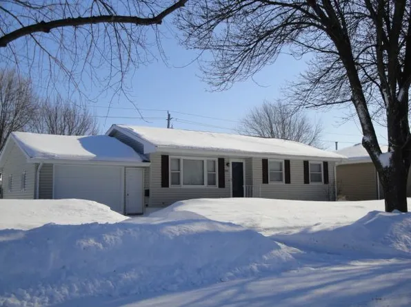 2105 N 28th St, Fort Dodge, IA 50501