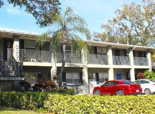 3000 70th Ln N APT 104, Saint Petersburg, FL 33710