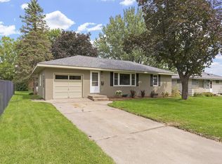 711 7th Ave E, Shakopee, MN 55379