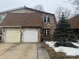 10202 Murty Ln, Philadelphia, PA 19116