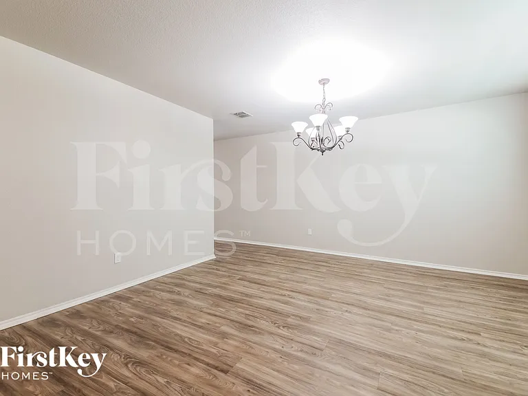 11036 Rankin Dr — Photo 7