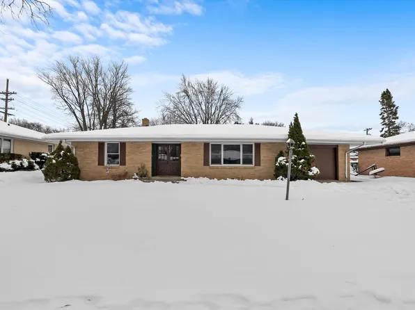 3427 Ridge Ave, Rockford, IL 61103