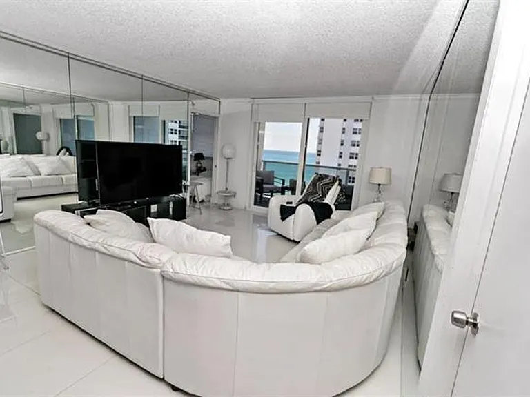 1880 S Ocean Dr #TS705 — Photo 8