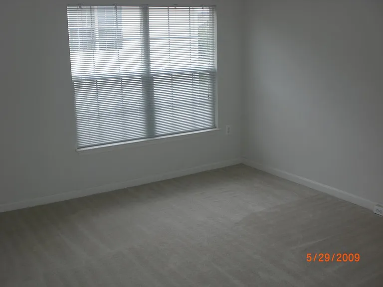 43723 Clear Lake Sq — Photo 26