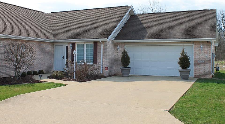 1st image of 614 Rockway Pl