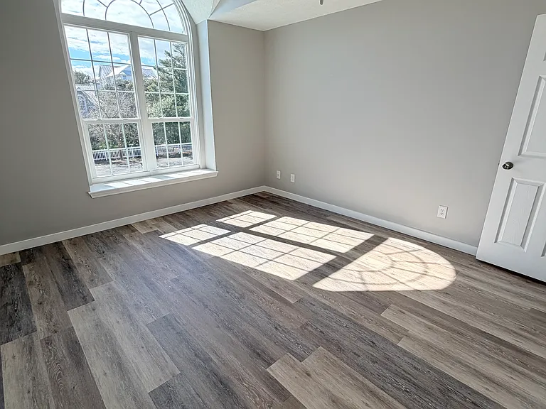 123 Seabreeze Cir — Photo 36