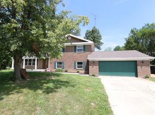 895 Todd Ct, Tipp City, OH 45371