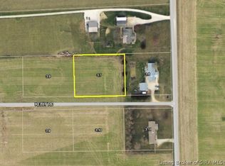 2 E Kelly Rd, Salem, IN 47167
