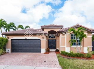 15631 SW 39th Ter, Miami, FL 33185