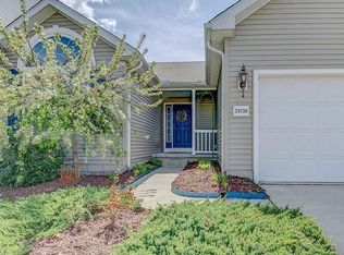 38130 Rocky Run Ct, North Ridgeville, OH 44039