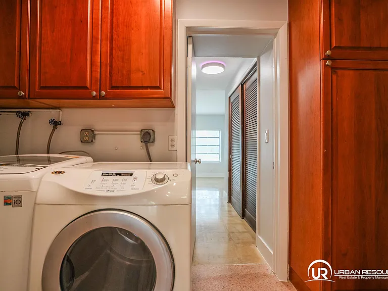 475 S Shore Dr — Photo 13
