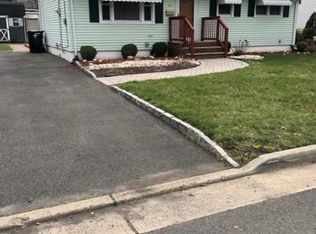 49-51 Deborah Ct, Plainfield, NJ 07062