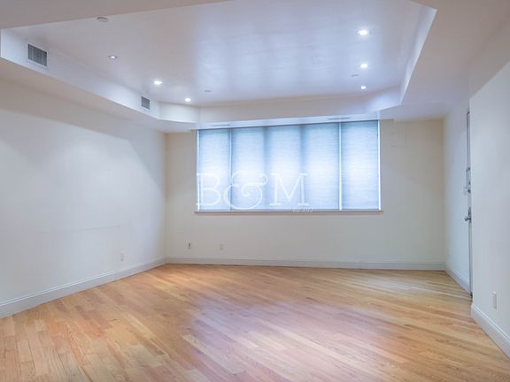 3rd image of 1672 E 22nd St APT 1A