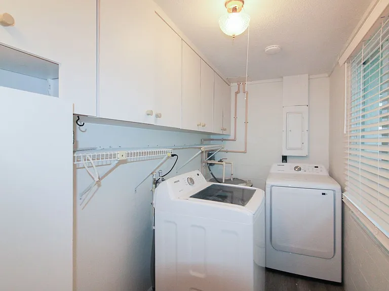 401 Circlewood Dr #I-7 — Photo 11