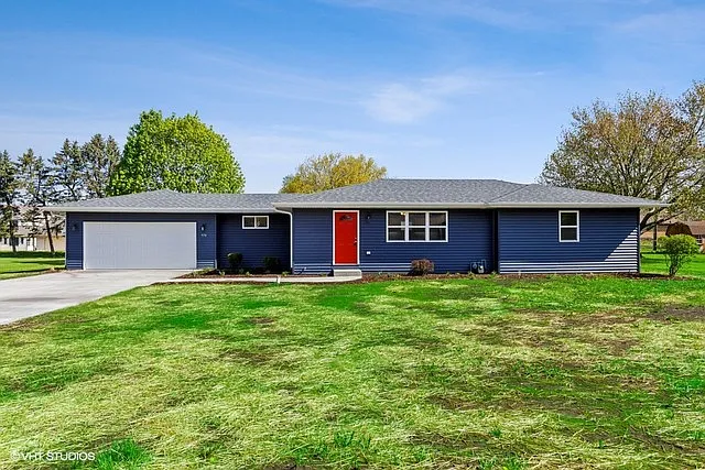 950 Alma Dr photo 1