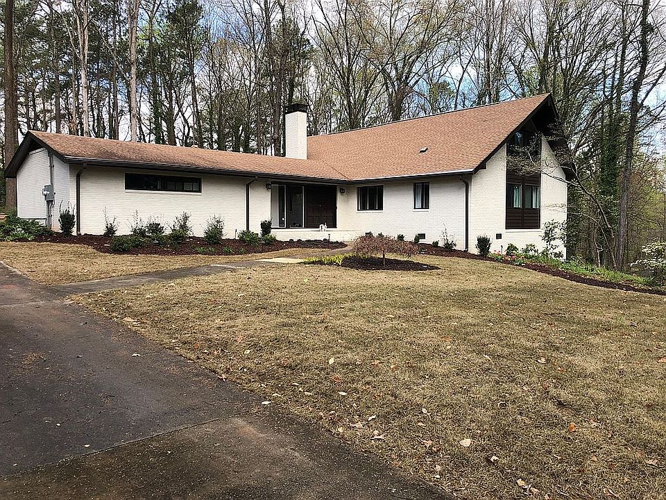 1st image of 4734 Windsor Dr SW