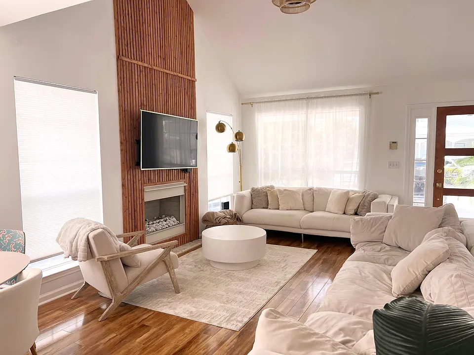 162 Ventana Blvd