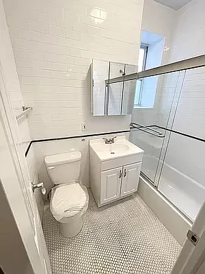 Rented by Compass | media 11