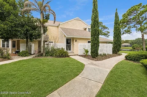 718 Fairway Drive includes 1 assigned parking spot
