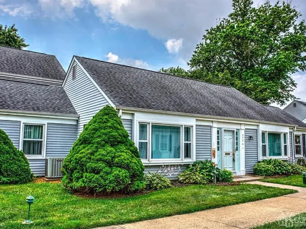 252 A Mystic Ln, Monroe Township, NJ 08831