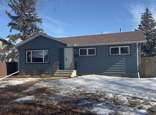 12121 38th St NW, Edmonton, AB T5W 2H9