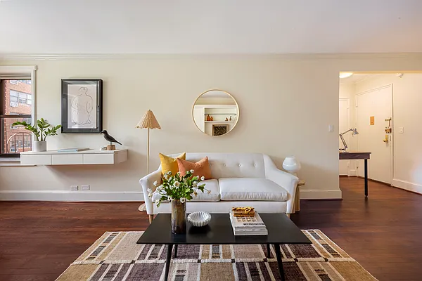 Sold by Compass | media 2