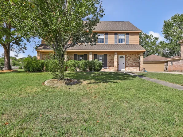 5603 Mossy Timbers Dr, Humble, TX 77346