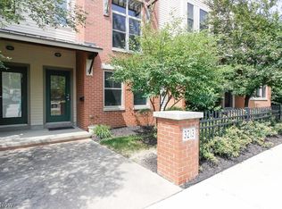 3213 Euclid Heights Blvd, Cleveland Heights, OH 44118