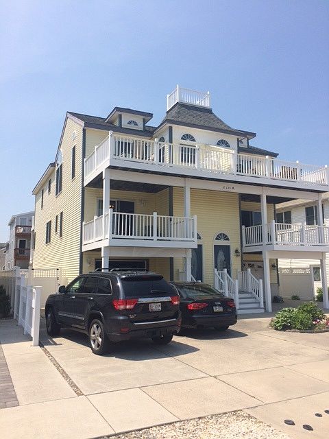 1st image of 124 53rd St #W