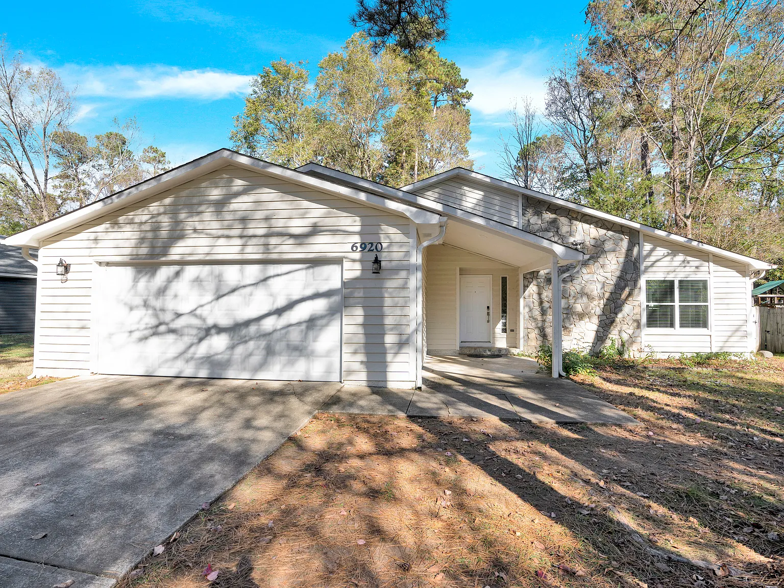 3 bed, 1836 sqft, $7,500 — Photo 4