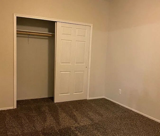 2130 W Hunter Ct #141 — Photo 4
